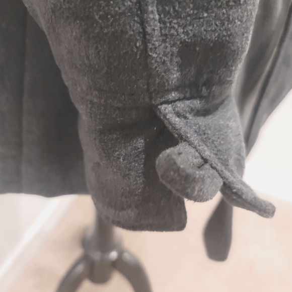 Jack. coat - Picture 3 of 6